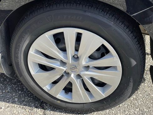 Certified 2023 Nissan Sentra S FWD image 23