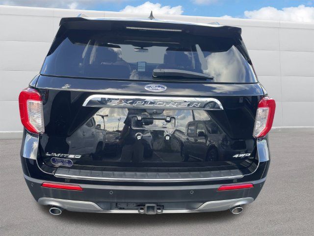Used 2023 Ford Explorer Limited w/ Limited Technology Package AWD/4WD image 4