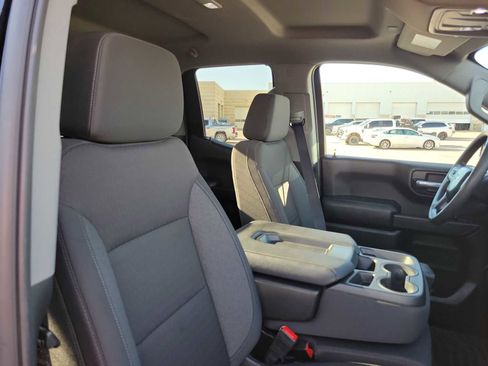 Used 2025 Chevrolet Silverado 1500 Custom w/ LPO, Dark Essentials Package RWD image 18