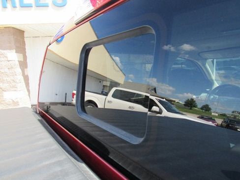 Used 2019 Ford Ranger XLT w/ Equipment Group 302A Luxury AWD/4WD image 34