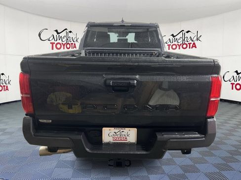 Used 2025 Toyota Tacoma TRD Sport RWD image 6