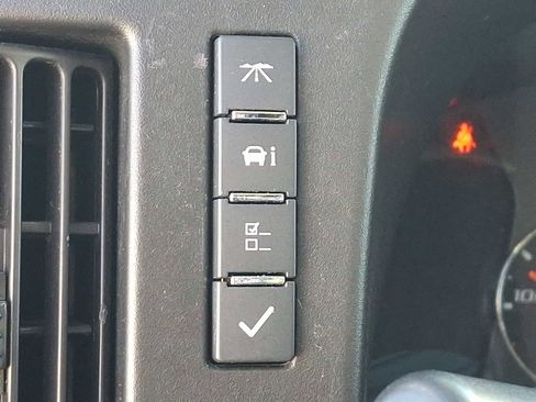 Used 2024 Chevrolet Express 2500 w/ Driver Convenience Package image 26