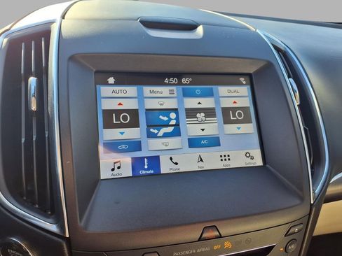 Used 2019 Ford Edge Titanium w/ Equipment Group 301A image 6