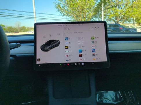 Used 2021 Tesla Model 3 Standard Range Plus image 14