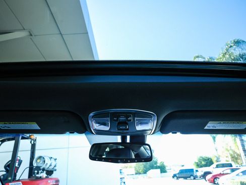 Used 2019 Hyundai Sonata Limited image 23