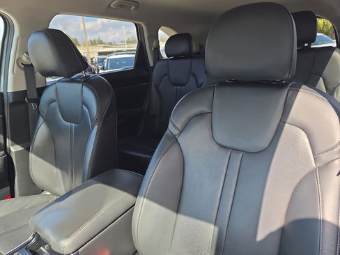 Certified 2023 Kia Sorento S image 21