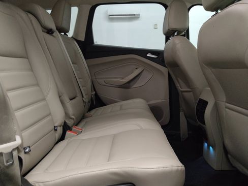 Used 2017 Ford Escape Titanium FWD image 19
