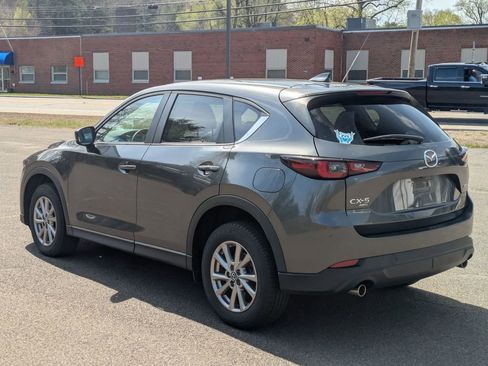Used 2023 MAZDA CX-5 AWD 2.5 S w/ Select Package image 4