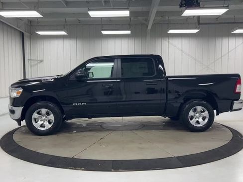 Used 2023 RAM 1500 Big Horn AWD/4WD image 5