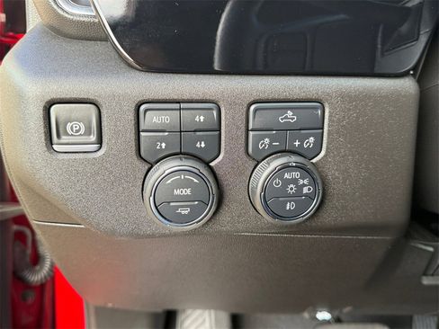 Used 2025 Chevrolet Silverado 1500 RST image 18