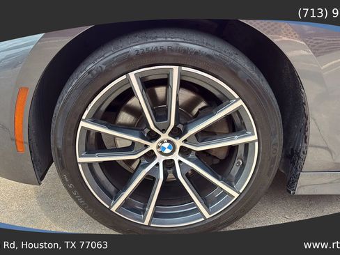 Used 2019 BMW 330i Sedan w/ Convenience Package image 15