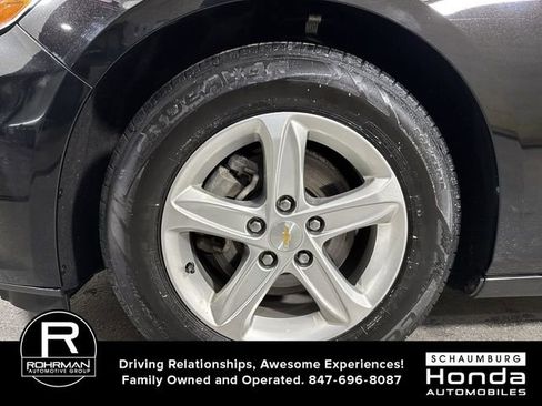 Used 2022 Chevrolet Malibu LS image 5