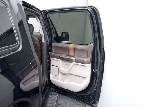 Used 2020 Ford F150 Limited w/ Trailer Tow Package image 13