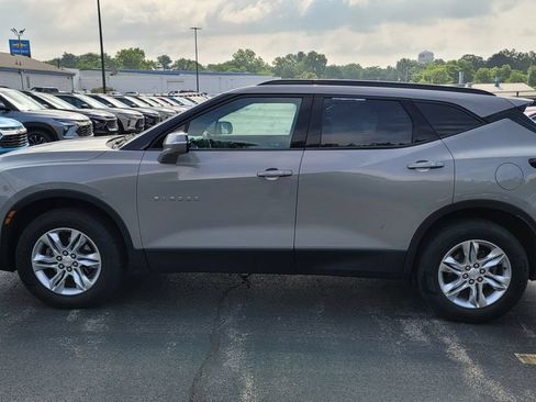 Used 2021 Chevrolet Blazer LT FWD image 3