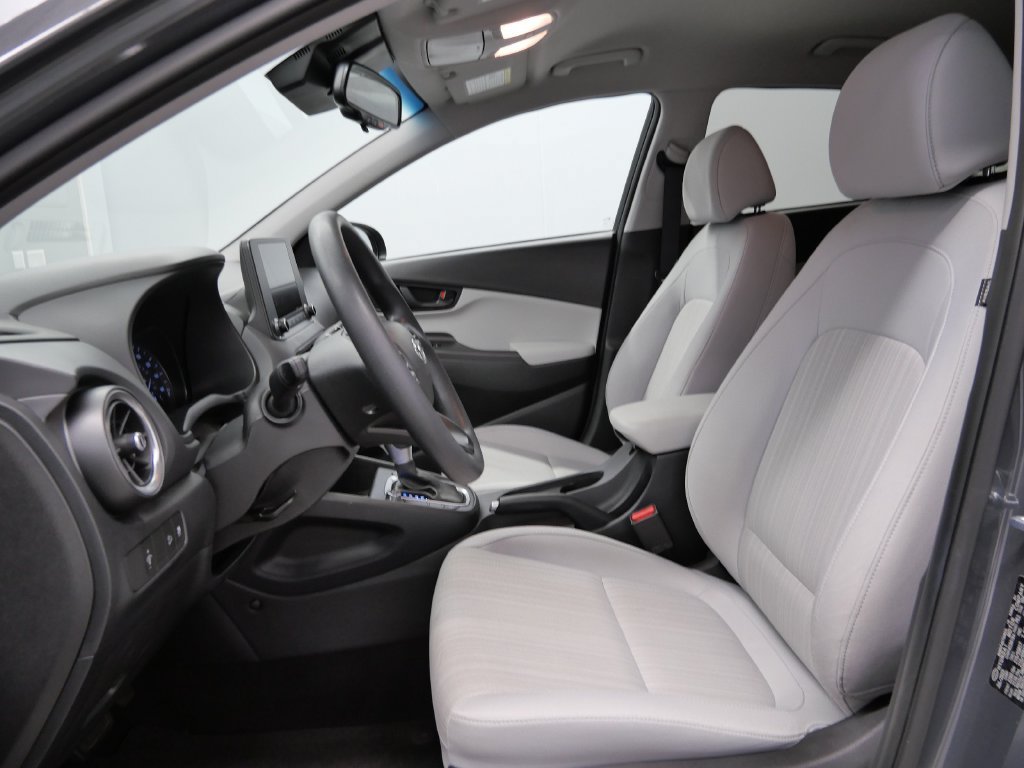 Used 2023 Hyundai Kona SEL AWD/4WD image 12