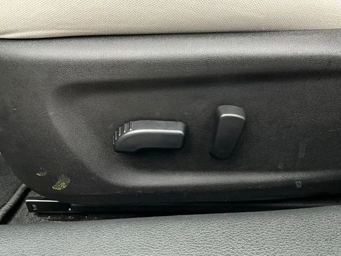 Used 2025 Nissan Altima 2.5 SV image 11