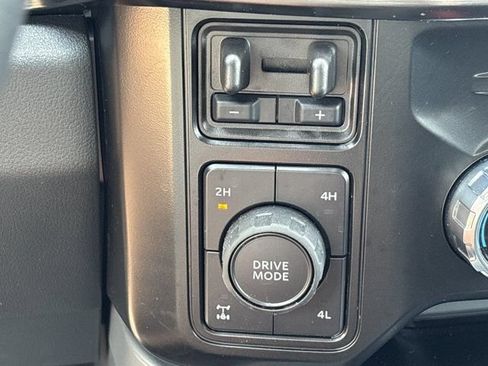 Used 2026 Ford F250 Lariat w/ Black Appearance Package AWD/4WD image 36