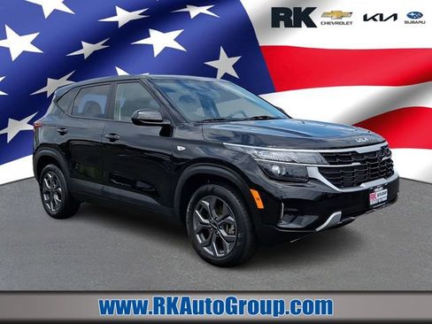 Certified 2024 Kia Seltos LX AWD/4WD image 1