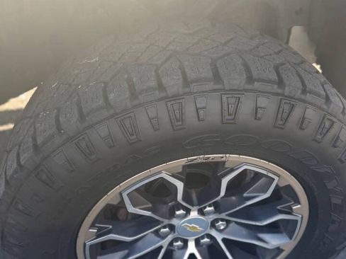 Used 2018 Chevrolet Colorado ZR2 AWD/4WD image 20