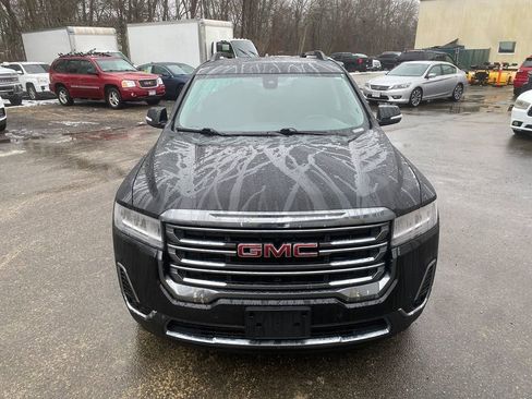 Used 2022 GMC Acadia AT4 w/ Preferred Package image 3