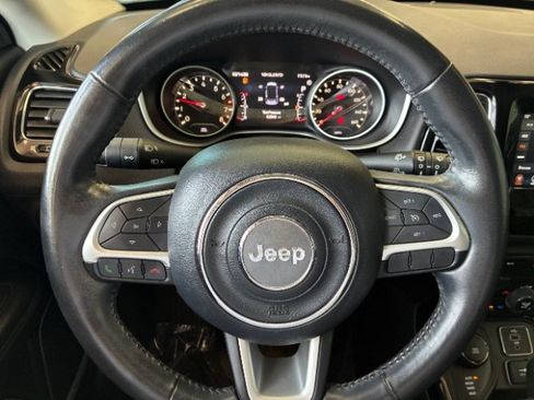Used 2018 Jeep Compass Latitude w/ Popular Equipment Group AWD/4WD image 23