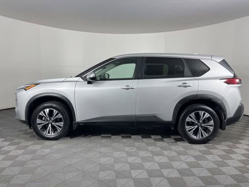 Used 2022 Nissan Rogue SV FWD image 7