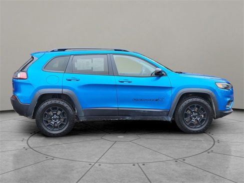 Certified 2022 Jeep Cherokee Latitude w/ Sun & Sound Group image 13