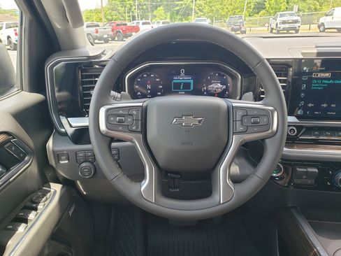 New 2026 Chevrolet Silverado 1500 RST w/ RST All Star Premium Package AWD/4WD image 16