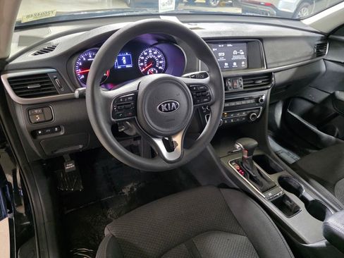 Used 2018 Kia Optima LX FWD image 24