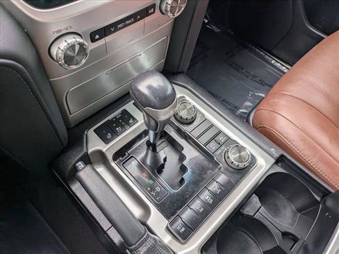Used 2021 Toyota Land Cruiser AWD/4WD image 12