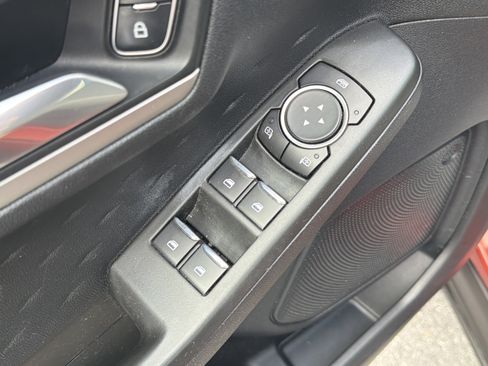 Certified 2020 Ford Escape SE image 16