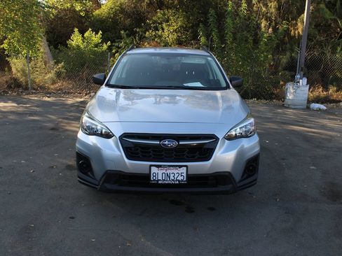 Used 2019 Subaru Crosstrek 2.0i w/ Eyesight System AWD/4WD image 2