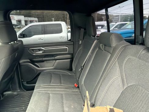 Used 2019 RAM 1500 Big Horn AWD/4WD image 7