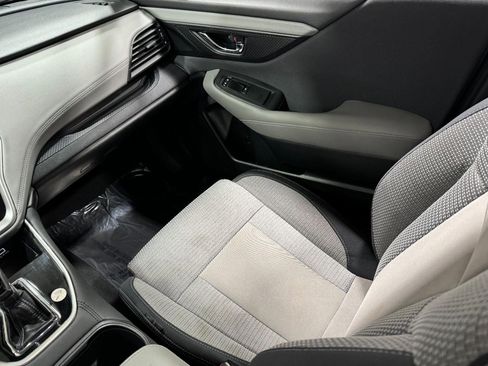 Used 2024 Subaru Outback Premium image 15
