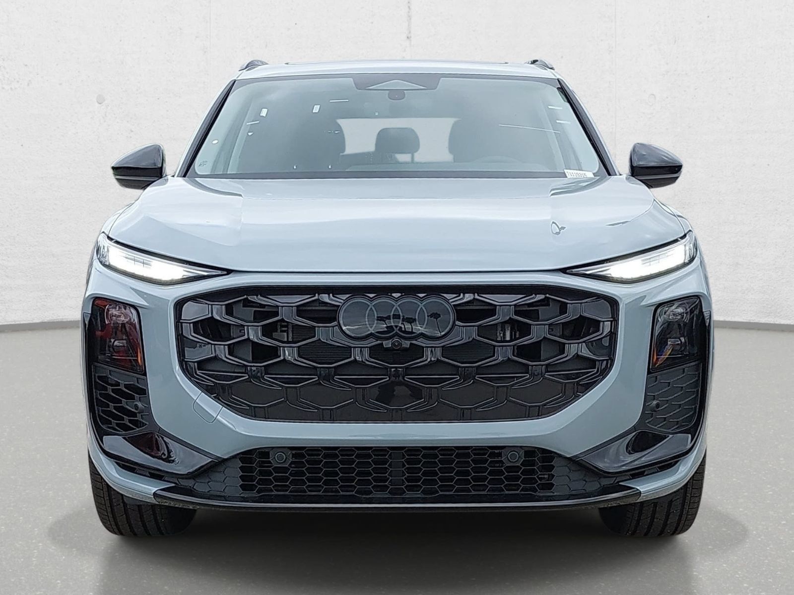 New 2026 Audi Q3 quattro 2.0T AWD/4WD image 2