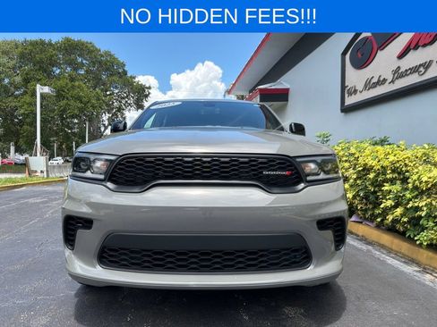 Used 2025 Dodge Durango GT RWD image 3