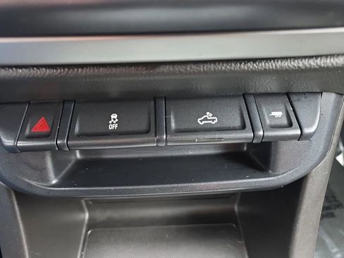 Used 2016 Chevrolet Colorado LT w/ LT Convenience Package AWD/4WD image 26