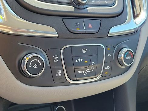 Certified 2024 Chevrolet Equinox LS w/ Driver Confidence II Package image 25