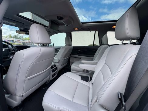 Used 2022 Honda Pilot Elite image 19