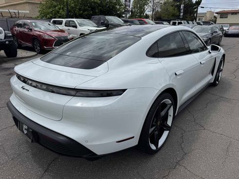 Used 2022 Porsche Taycan RWD image 7