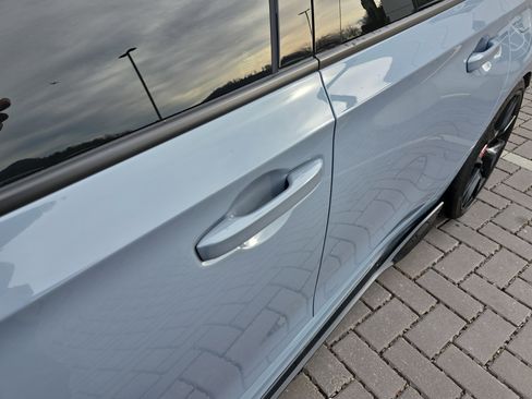 Used 2025 Honda Civic Type R image 13