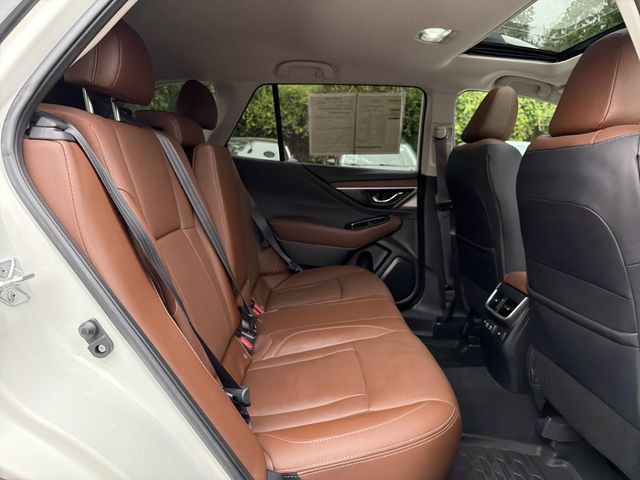 Used 2022 Subaru Outback Touring w/ Tech Package 3 AWD/4WD image 16