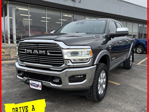 Used 2019 RAM 3500 Laramie image 1