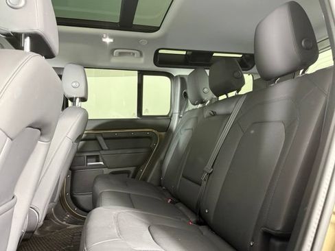 Certified 2025 Land Rover Defender 110 S AWD/4WD image 24