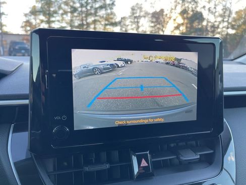 Certified 2024 Toyota Corolla LE image 11