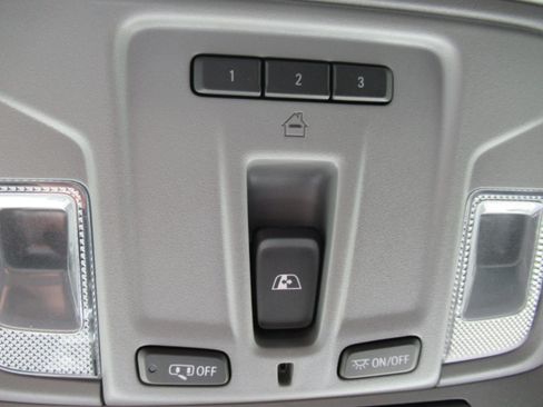 Used 2025 GMC Sierra 1500 Elevation w/ Elevation Premium Package AWD/4WD image 28