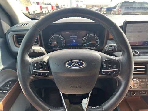 Used 2022 Ford Maverick Lariat w/ Lariat Luxury Package image 25