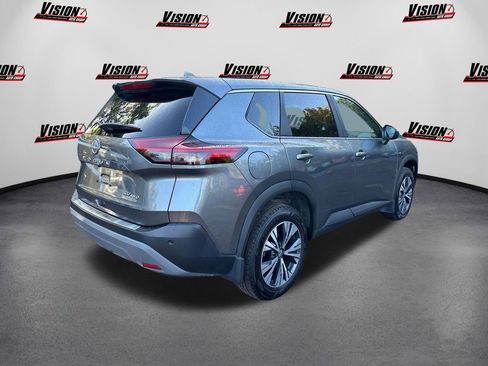 Used 2023 Nissan Rogue SV image 5