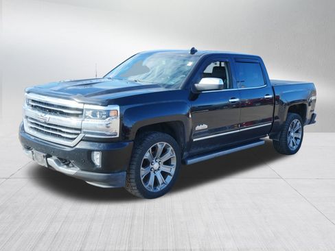 Used 2018 Chevrolet Silverado 1500 High Country image 3