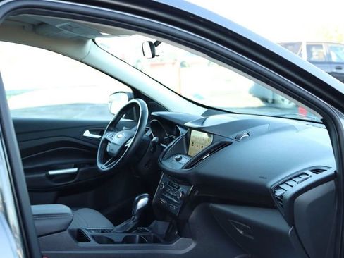 Used 2019 Ford Escape SE AWD/4WD image 43